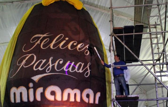 Miramar presenta su huevo de pascua gigante