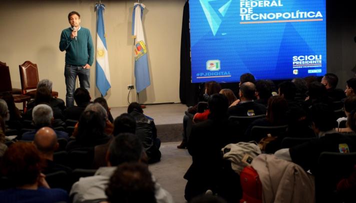 Primer Encuentro Regional sobre Tecnopolíticas en el MAR