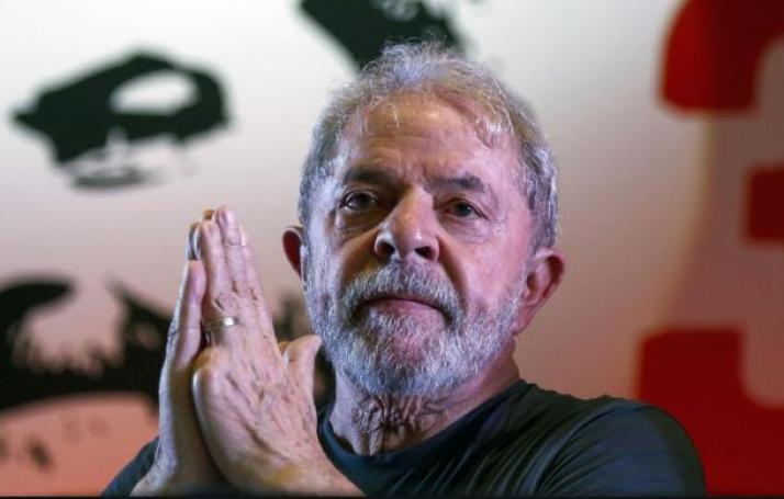 Lula: ¿Adentro o afuera?