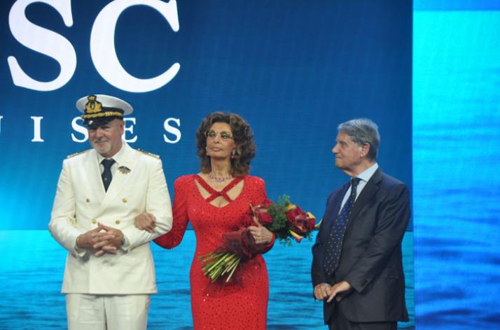 Sofía Loren fue la madrina del nuevo crucero de MSC Seaview 