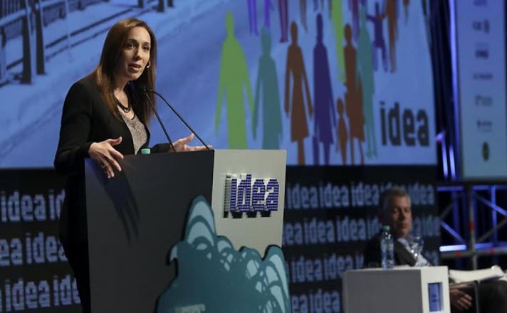 María Eugenia Vidal abre el Coloquio de IDEA